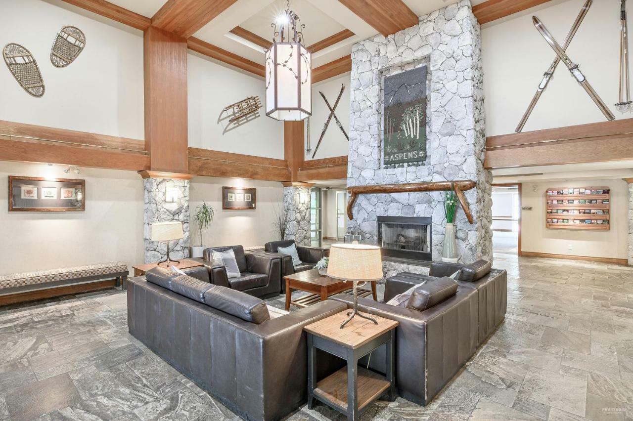 The Best Top Floor Ski-In/Ski-Out At The Aspens Whistler Exterior photo
